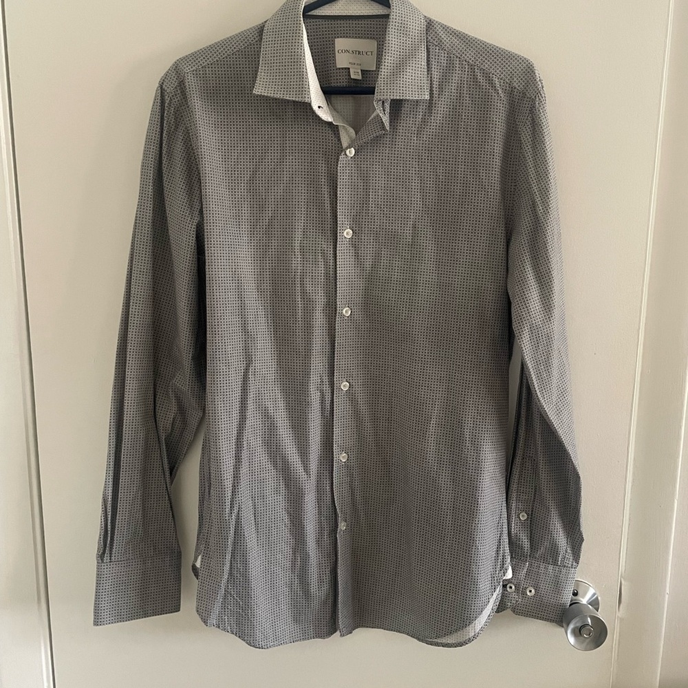 Men's Gray Checkered Button Down Shirt